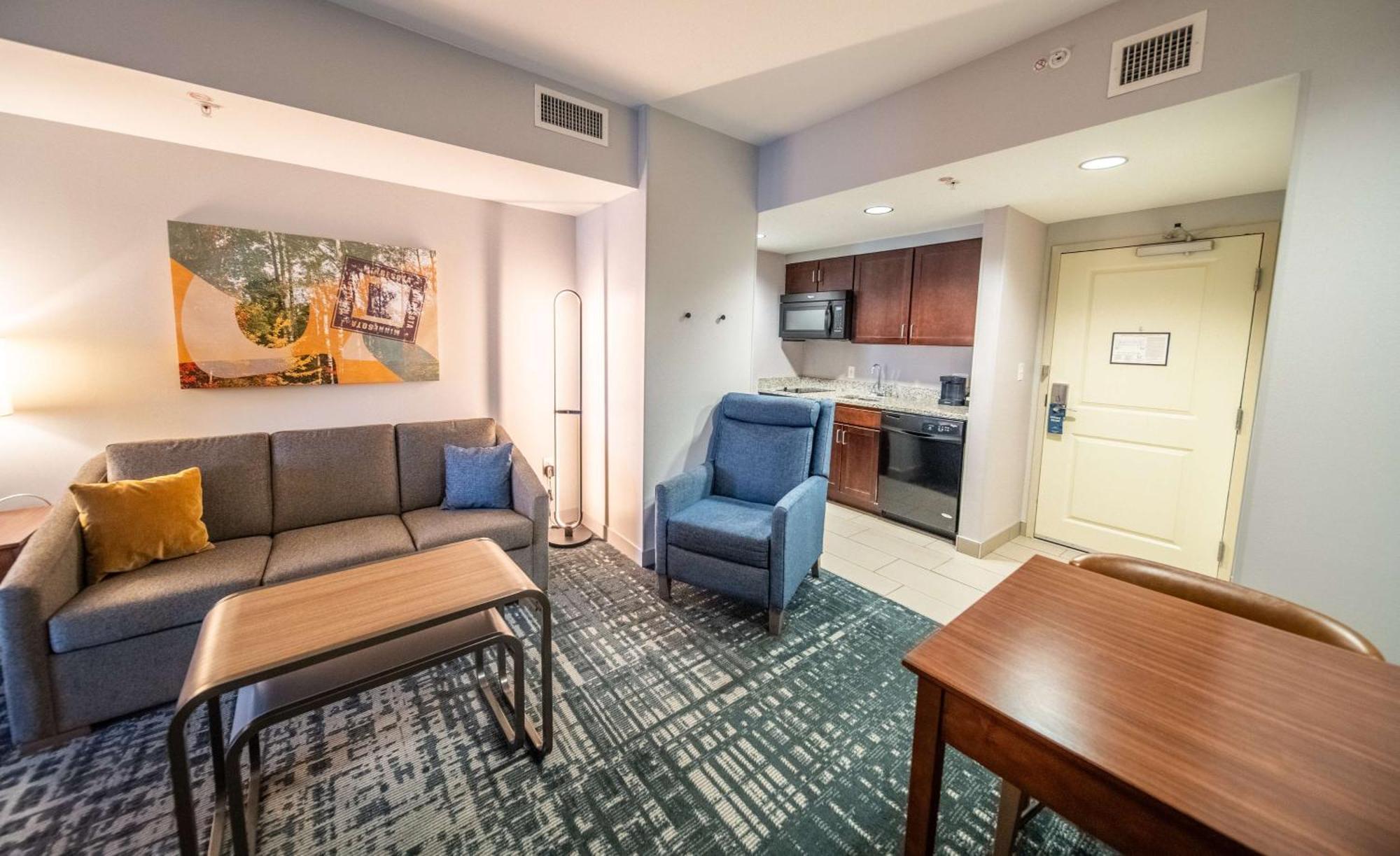 Homewood Suites By Hilton Rochester Mayo Clinic-St. Marys Campus Экстерьер фото